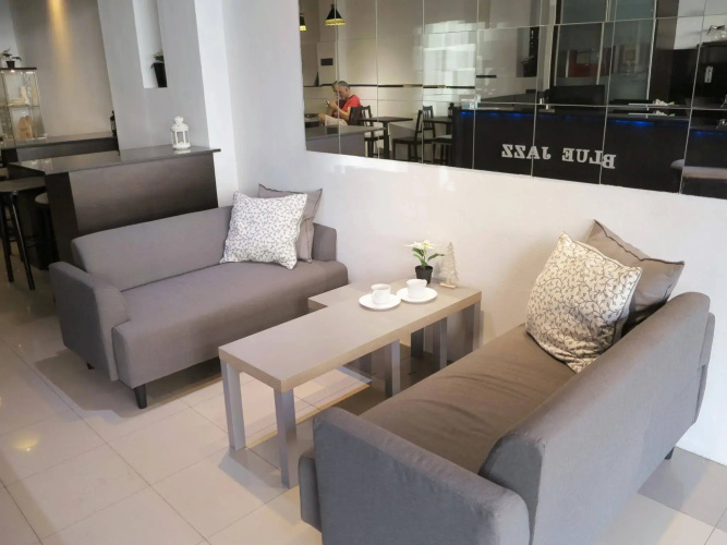 Blue Jazz Hostel