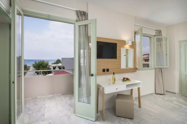 Fereniki Resort & Spa