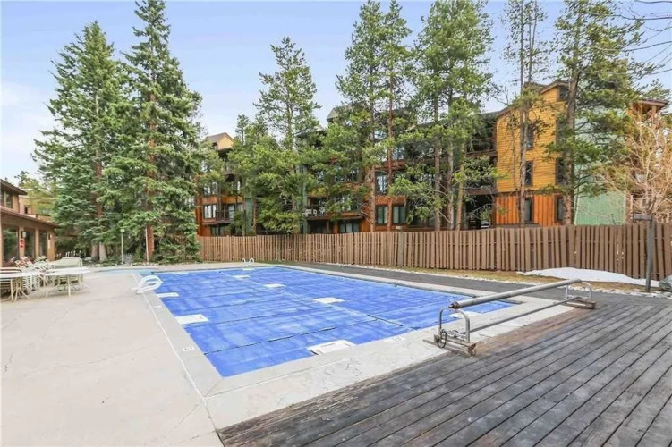 Snodallion 5 Bedroom Condo