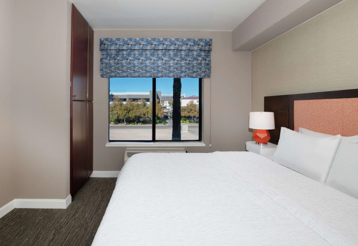 Hampton Inn Phoenix-Airport North