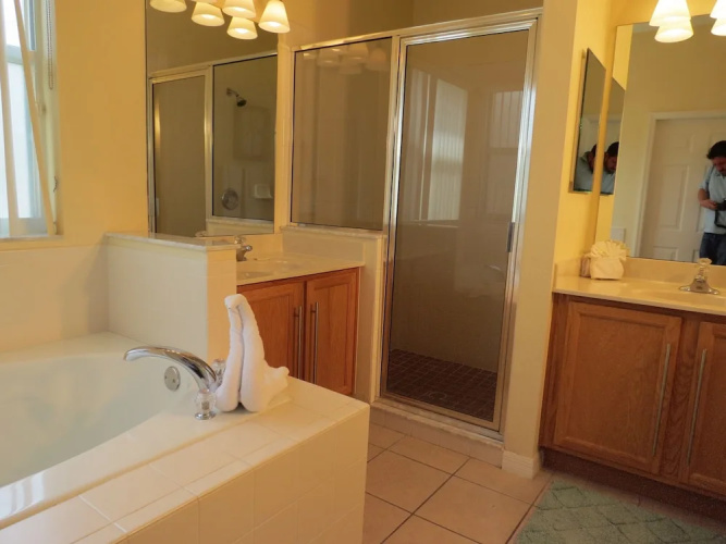 Pool Homes by Emerald America