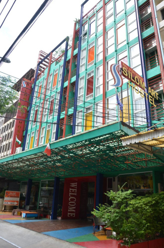 Silom Art Hostel