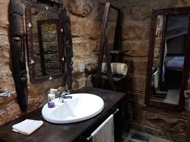 Swara Acacia Lodge