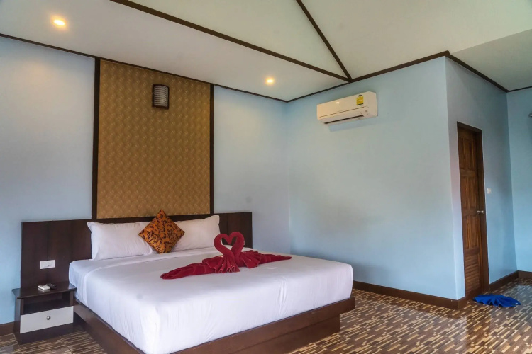 Chomview Resort