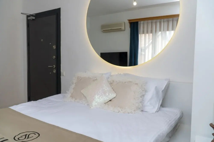 Niss Boutique Hotel
