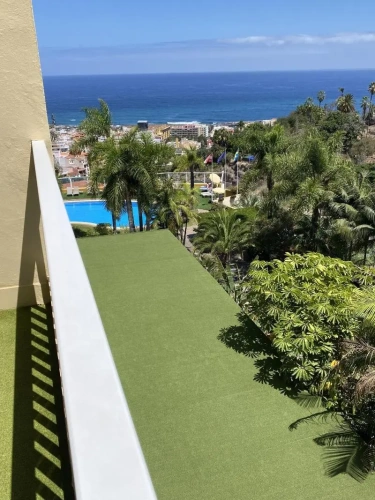 Standard Twin room with balcony and with garden view
