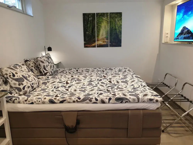 PAX Apartments