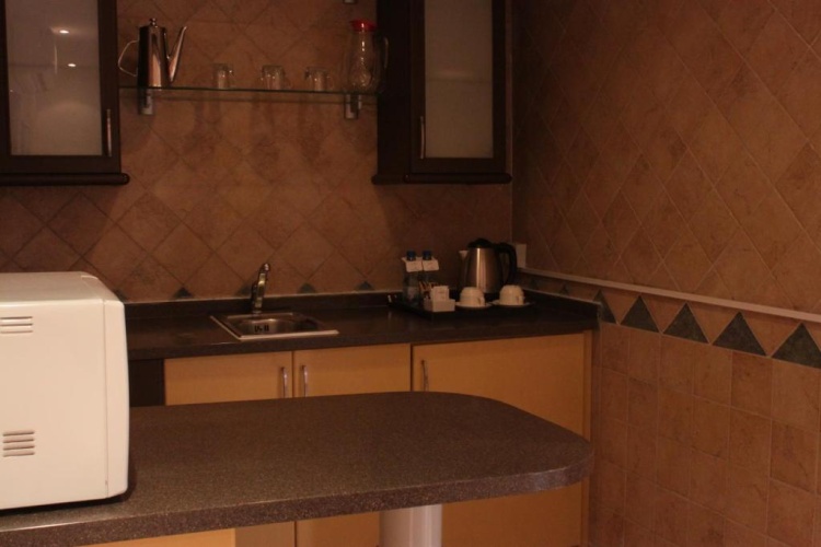 1 Bedroom Suite