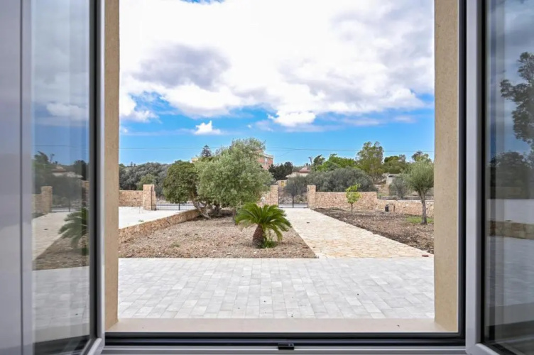Dimora Savarino Suites with pool