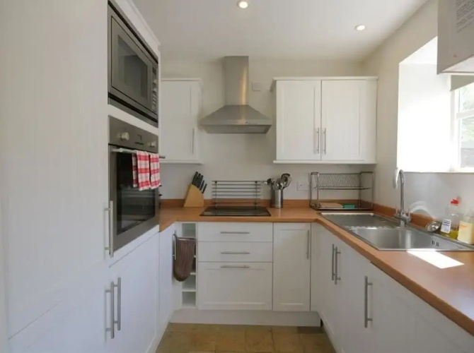 Noel Cottage