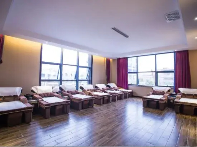 Guangnan Babaogong Hotel