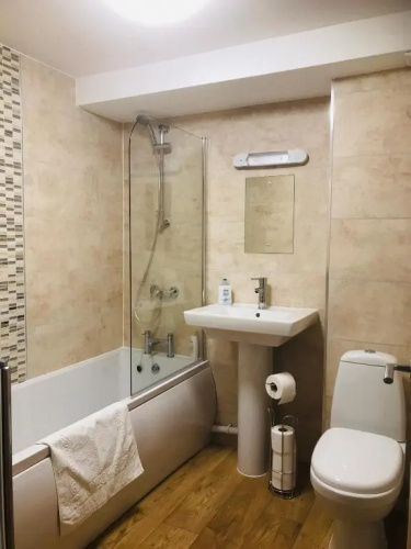 Beautiful Apartment,no 1, With Parking