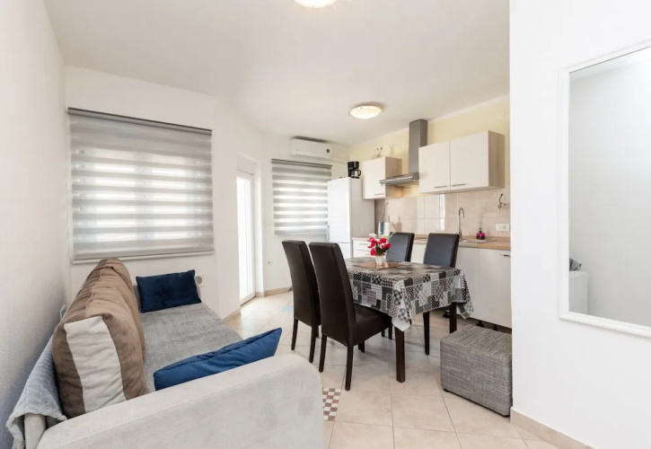 Cozy Apartment Paklenica 1