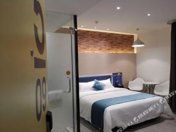 MBOX Boutique Hotel