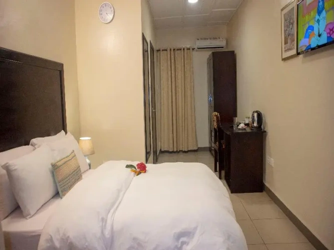 Standard Single room