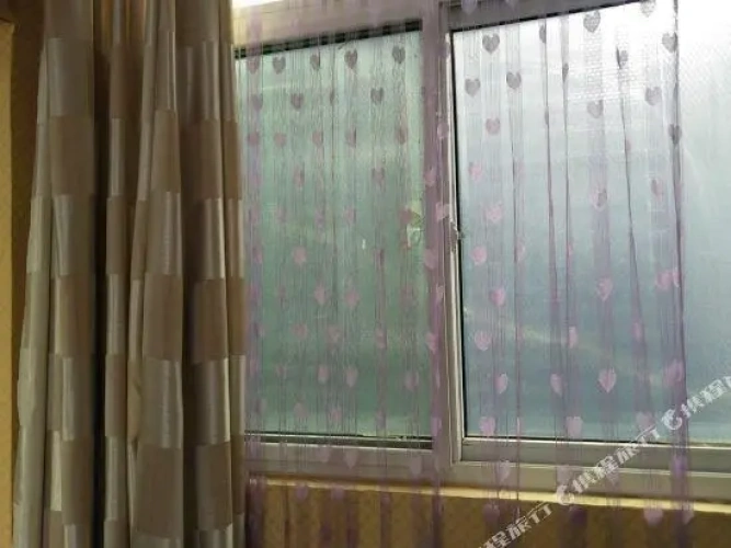 2 Bedrooms Deluxe Quadruple Suite