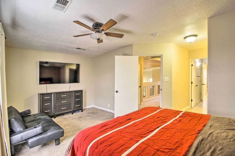 Albuquerque Vacation Home Rental w/ Hot Tub!