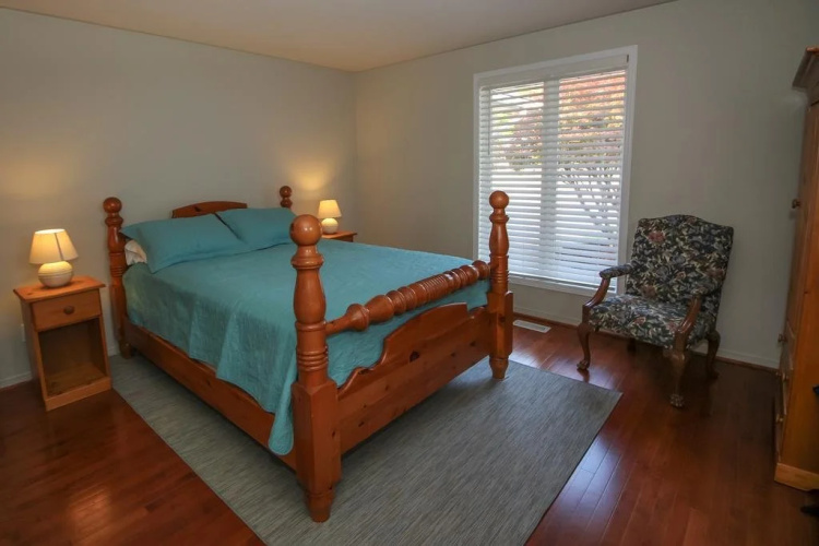 The Loyalist Bed & Breakfast