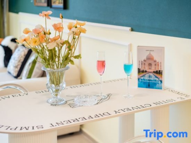 1 Bedroom Duplex Suite