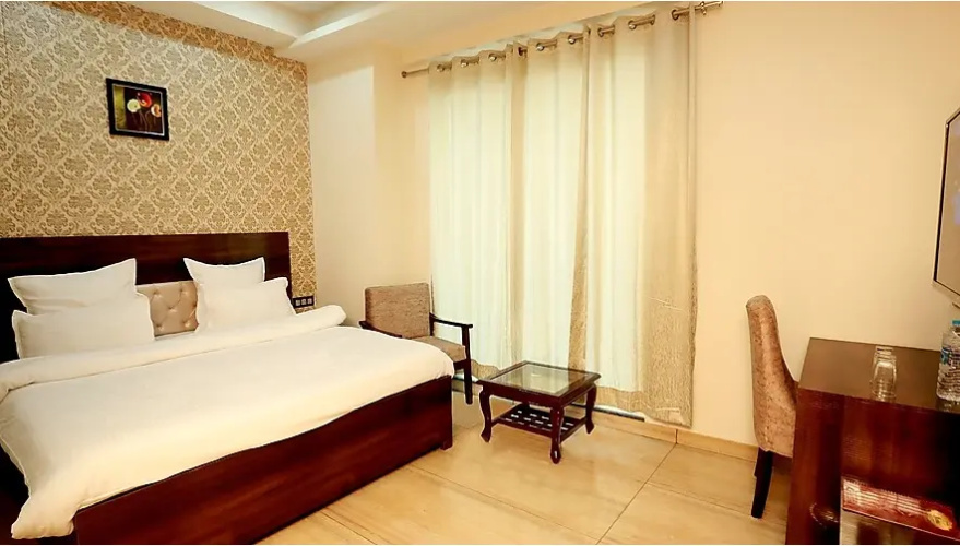 Superior room