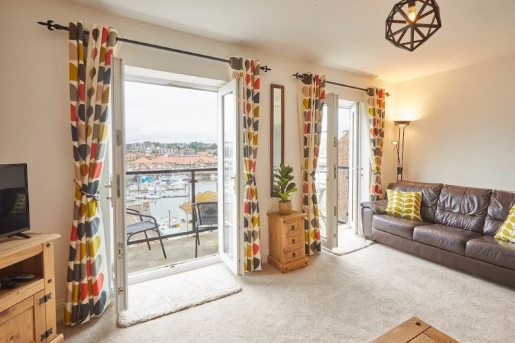 Harbour View House