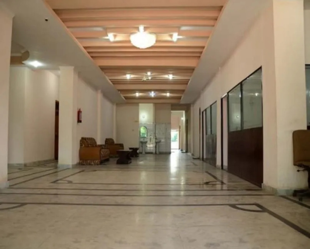 Hotel Corbett Regency