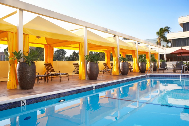 Renaissance Newport Beach Hotel photo 24