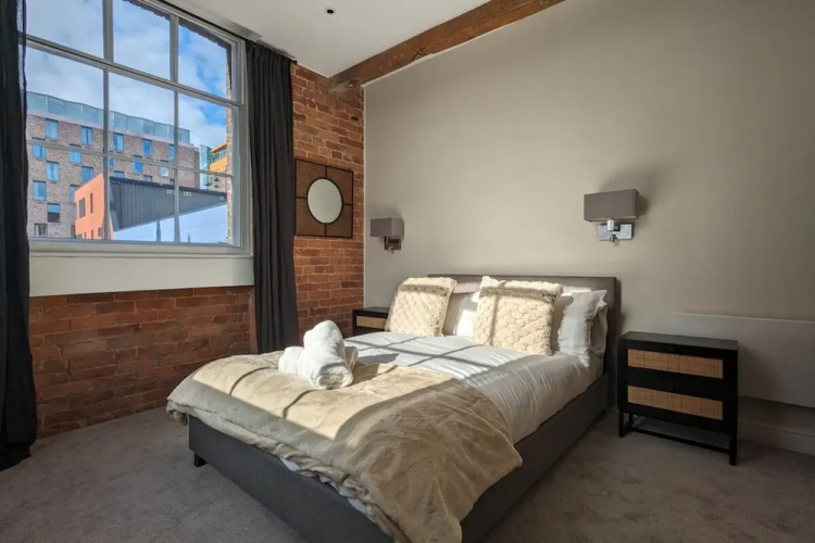 The Sunshade Suite Grade 2 Ancoats