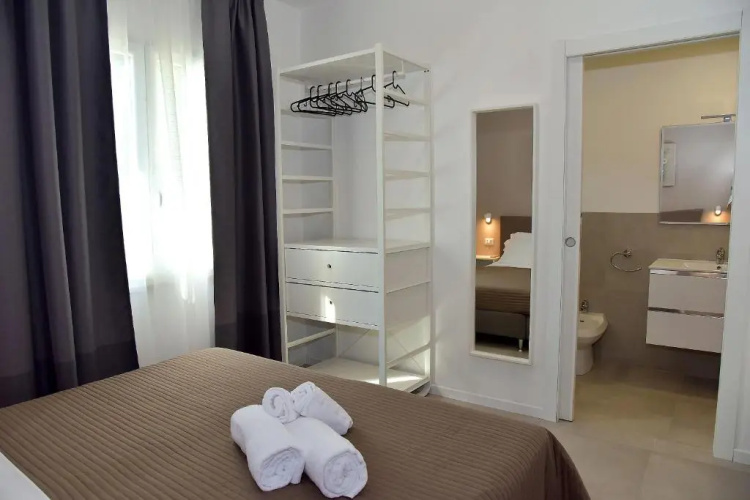 Garda Bloom Holiday Apartments