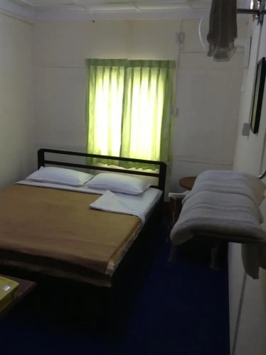 Economy Triple room