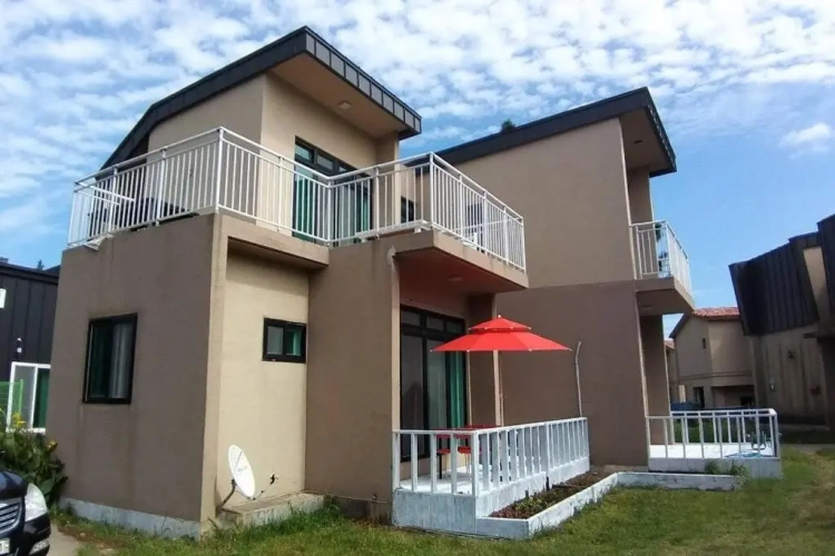 3 Bedrooms Cottage