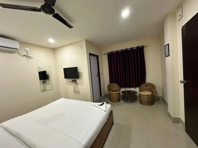 The Dew Drop Hotel