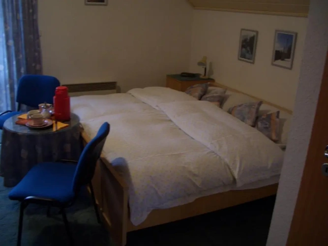 3 Bedrooms Apartment