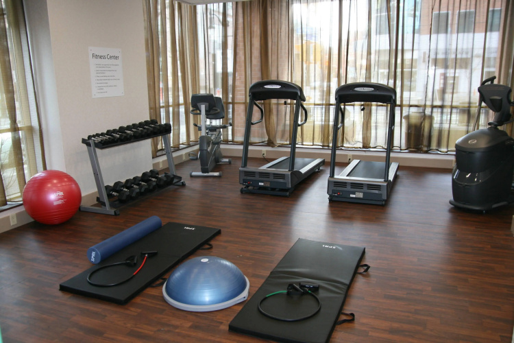Holiday Inn Express & Suites Buffalo Downtown - Medical CTR photo 19