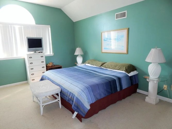 005 Bayside Oasis