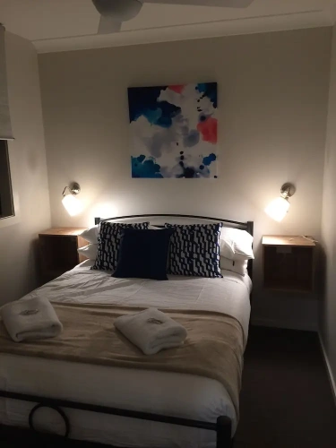 2 Bedrooms Standard Double room with lake view