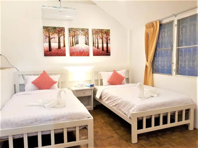 3 Bedrooms Deluxe Cottage
