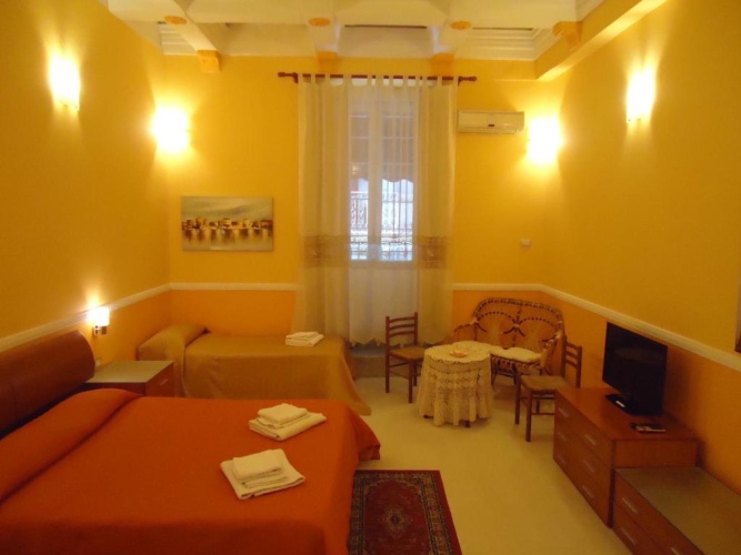 Deluxe Triple room