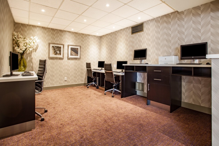 Holiday Inn Toronto International Airport photo 10