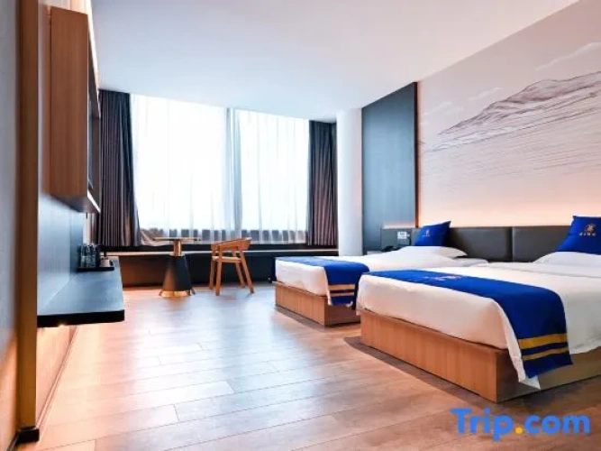 Premier Twin room