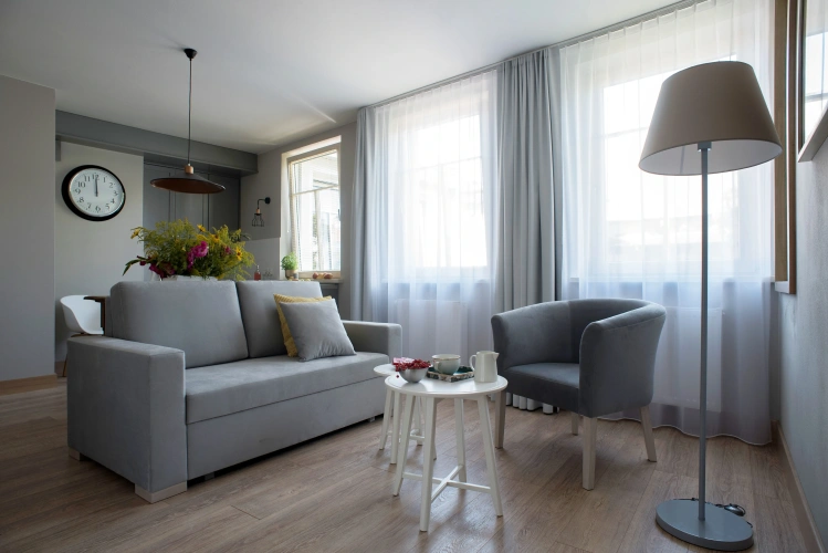 1 Bedroom Apartment