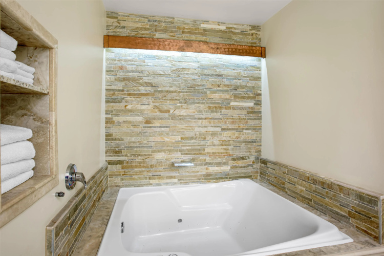 Best Western Plus Arroyo Roble Hotel & Creekside Villas photo 10