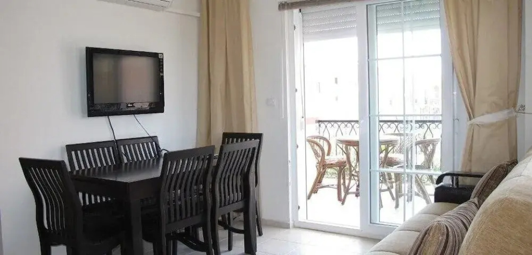 Villa ALC2 by JoyLettings