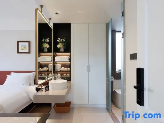 Standard Twin Family room