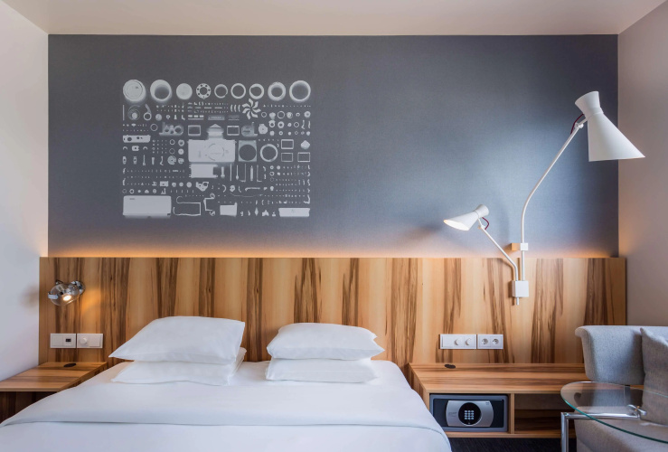 Hyatt Regency Paris Etoile Hotel