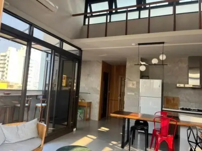 傅居52