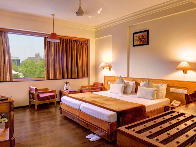 Hotel Pinnacle