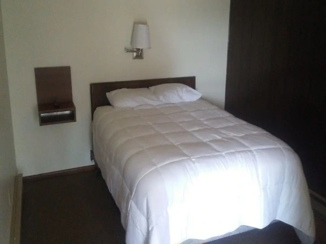 Ragged Butte Inn