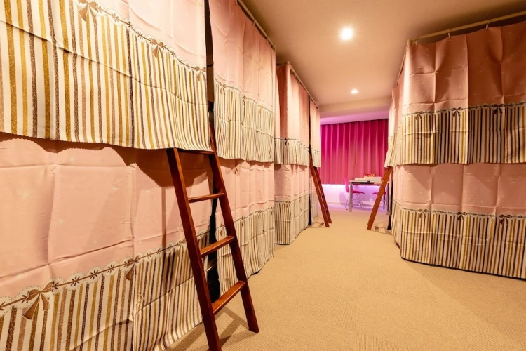 Bed in Dorm (female dorm)