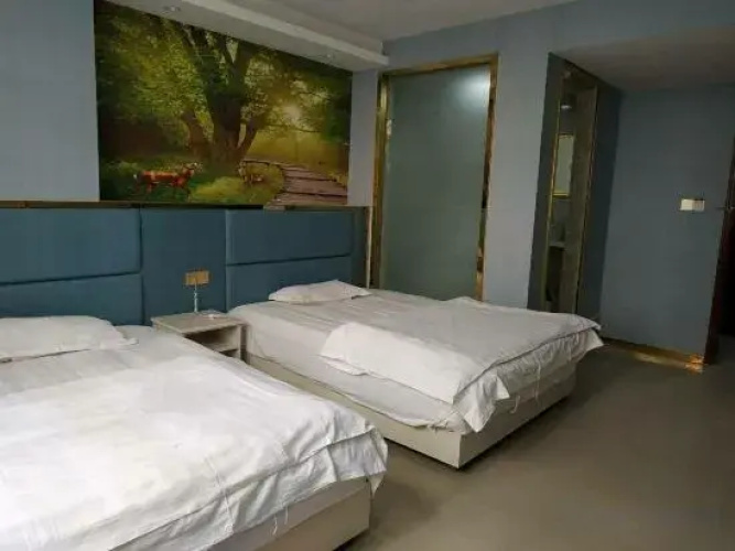 Shuyang Xinlong Hotel